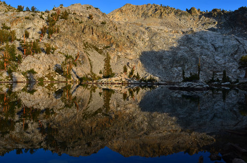 Island Bird Lake.. A place where the Sierra meets your dreams