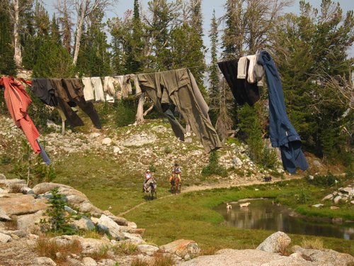 Yup, another clothesline. More importantly the ladies with the beer!