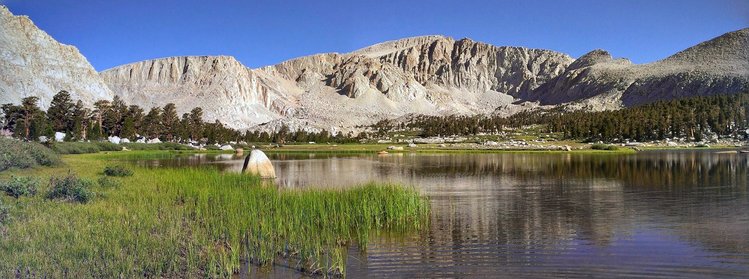 Langley stands waiting for us on route through Cottonwood Lakes to Old Army Pass