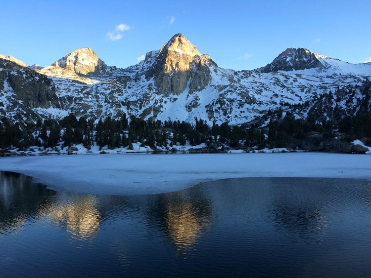 A cold night at Rae Lakes