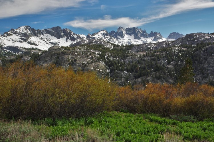 Minarets from the High Trail