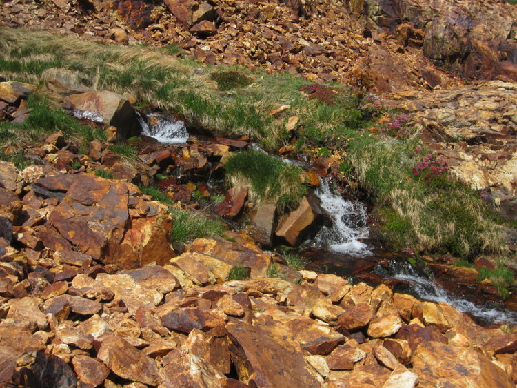 outlet stream