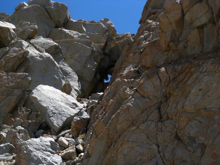 03 Keyhole from below.jpg