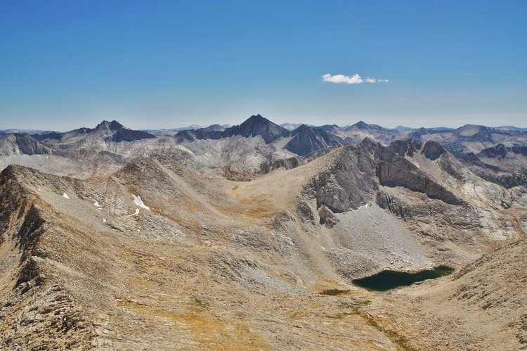 towards Seven Gables and Bear Lakes Basin