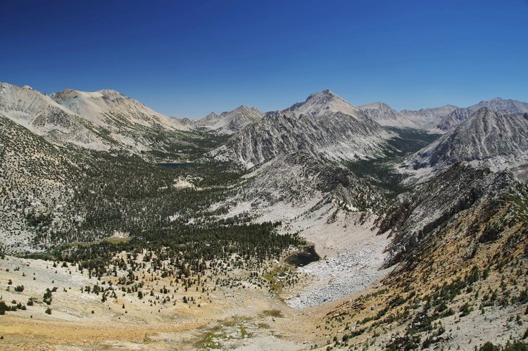 towards Kearsarge Pass from Bago