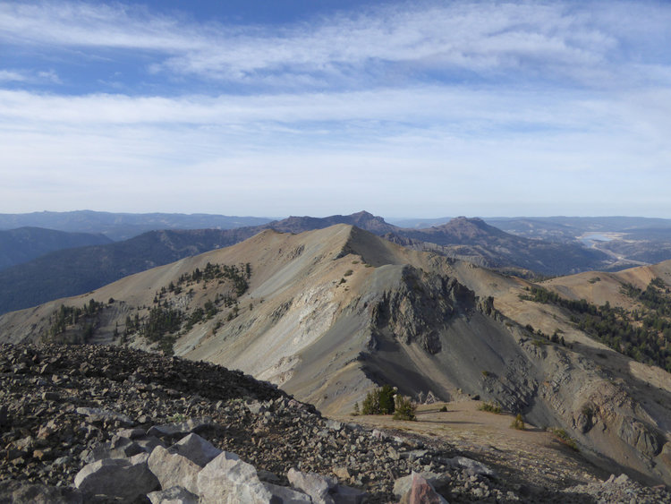 Traverse to Iceberg dardanelles cone and Spicer meadow Reservior