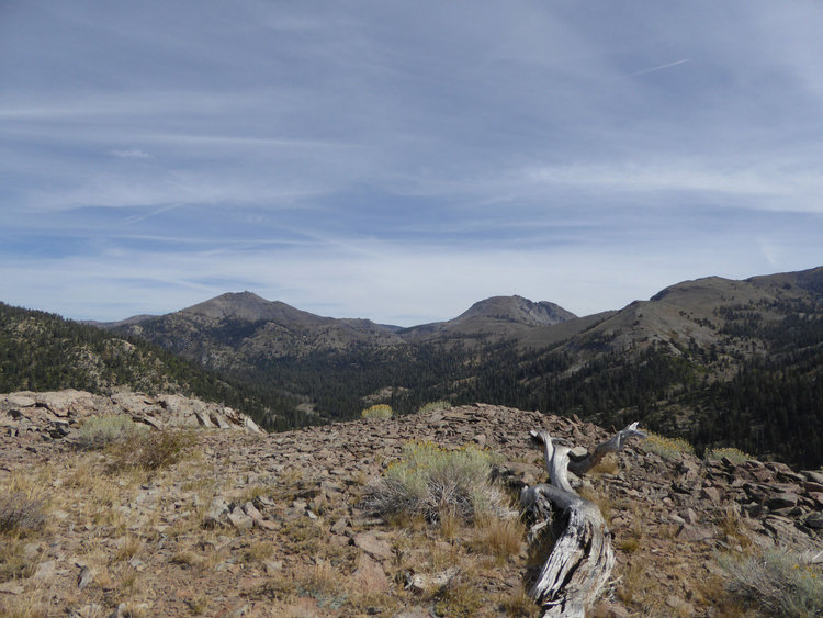 From peak 8050 to Folger left and Hiram right