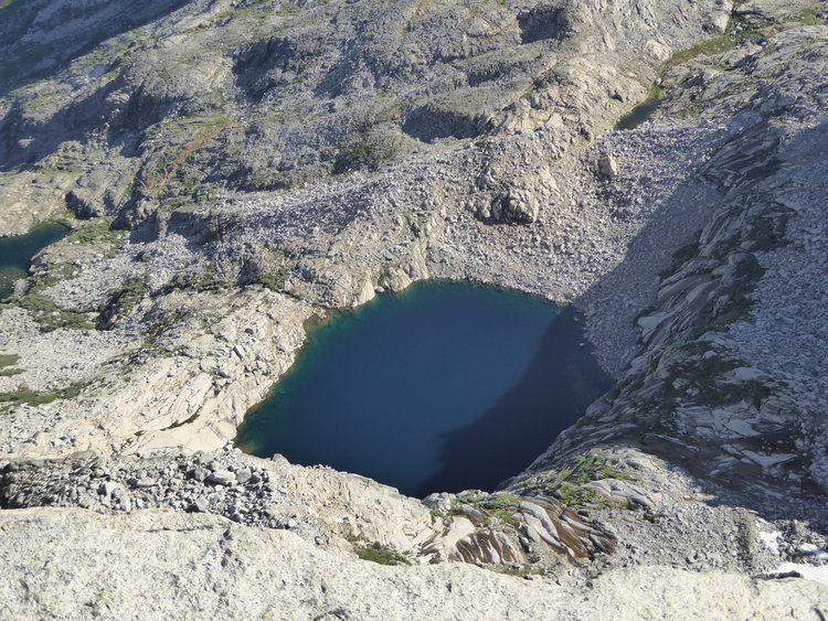 precipice lake