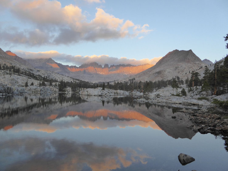 Sunrise at Island lake