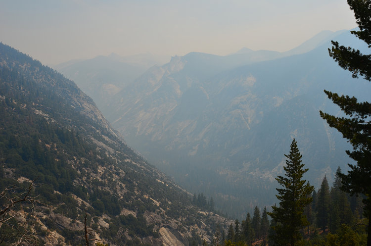 Pretty horrendous view of Kings Canyon engulfed in smoke.