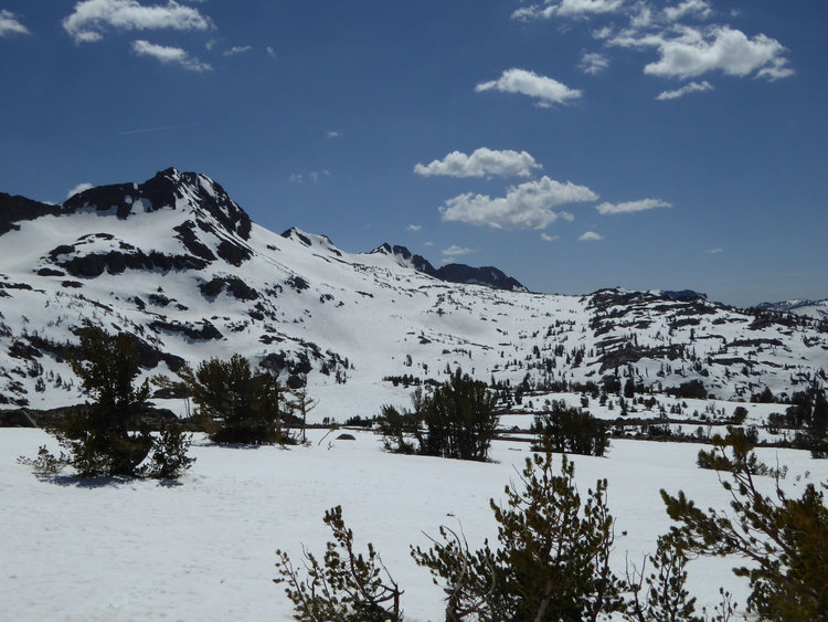 Round Top and the sisters from winnumuca lake