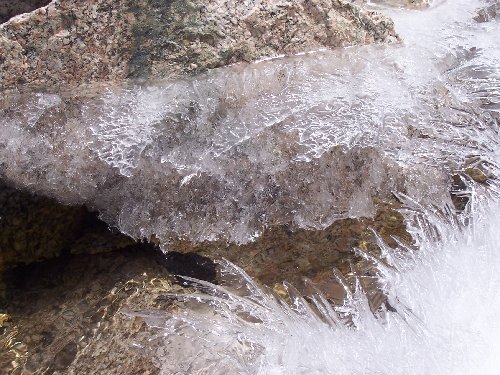 Ice fingers near Wallace/Haechel Col