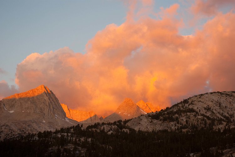 Sunrise near Pine Lake