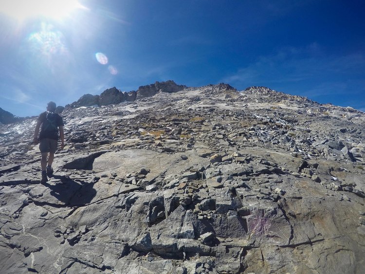 Heading up the final ascent, aiming for a notch to the right of the peak