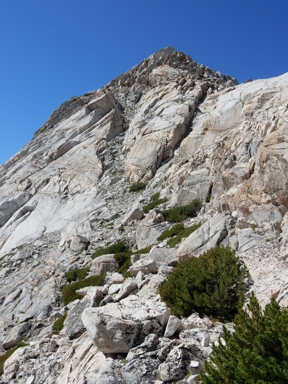 Class 2 chute (left) on east side of Matterhorn Col with death-on-a-stick (right)