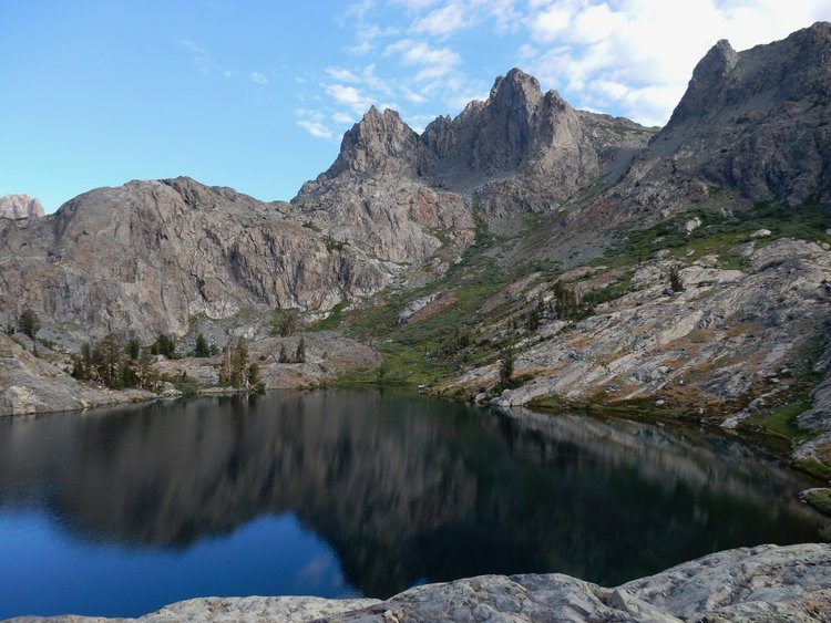 Minaret Lake &amp; Volcanic Ridge -- my campsite was left of center above the lake