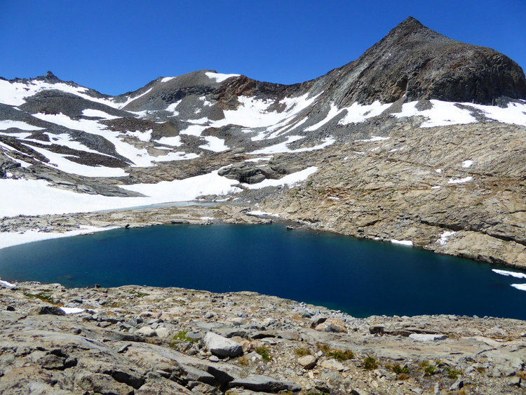 Maclure lake