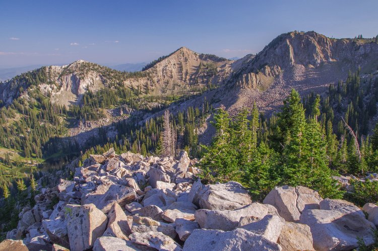 If you only look in this direction, the afternoon light hitting the peaks looks great from the summit of Mt. Millicent. Just don't look down, to the left, or behind you to avoid seeing a dam, a ski area, or a crowded Silver Lake, respectively.