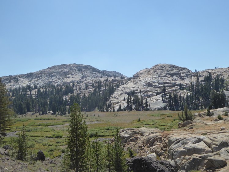 Trail to Mosquito Lake and Emigrant Lake goes that way