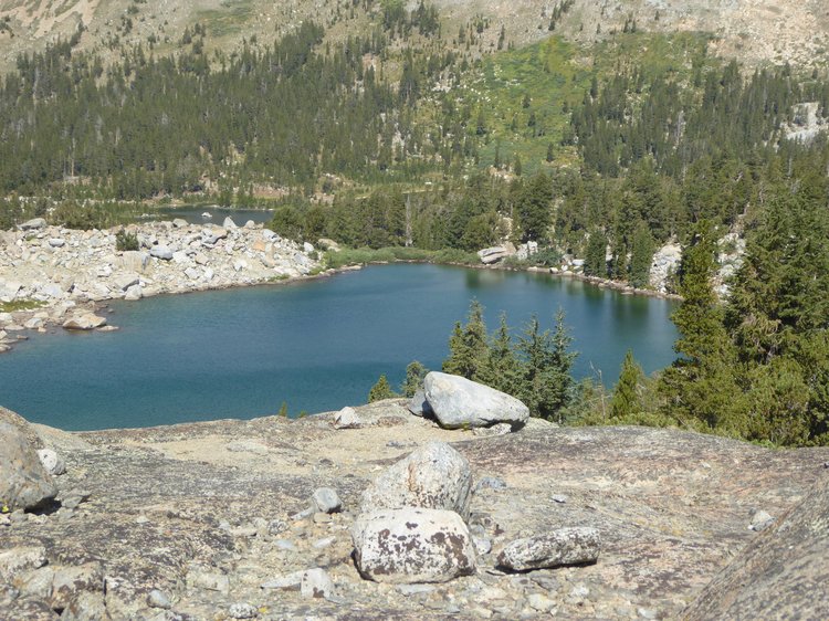 Small unnamed lake above Dorothy Lake