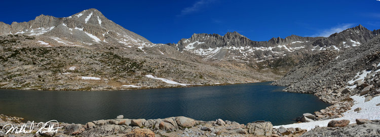 Some say Lake Italy is bland and has little to offer... for me it's a whole different story. Just look at that view! Also... I am partial to high desolate lakes.