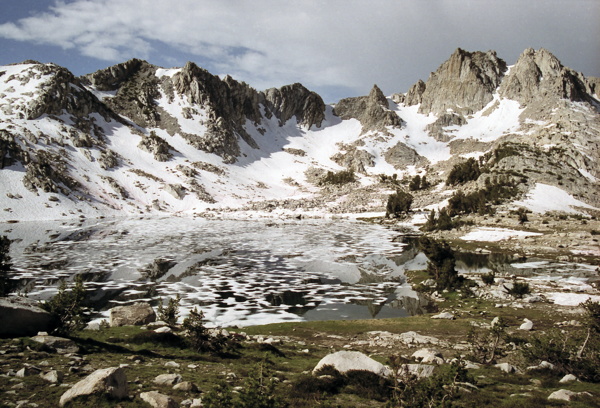 98-21f08-Chief Lake just north of Silver Pass.jpg