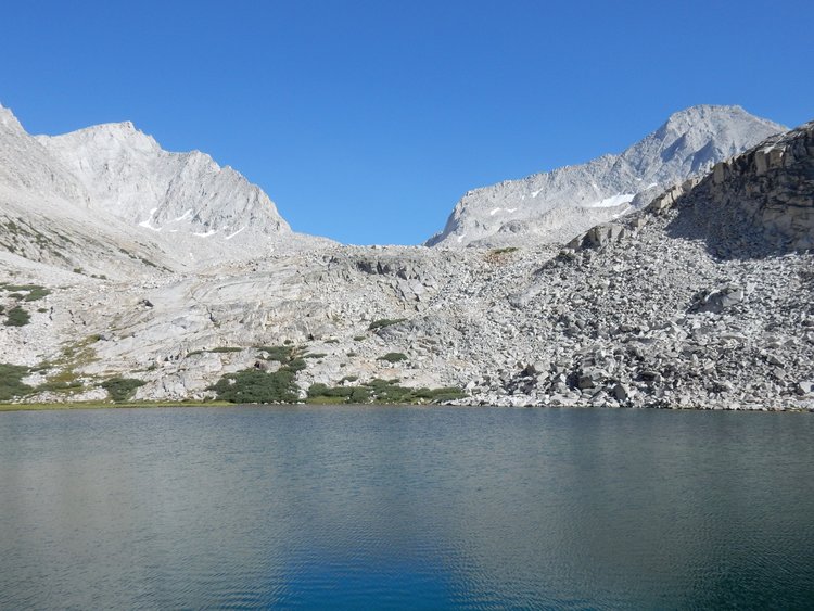 Lower Mills Creek Lake &amp; Mt Abbot &amp; Mt Gabbs
