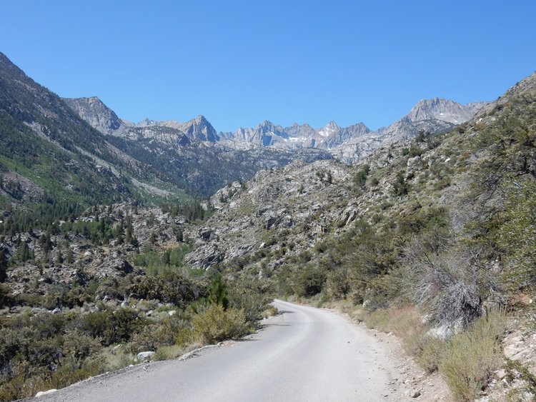 North Lake Road -- looking toward where I would much rather be...