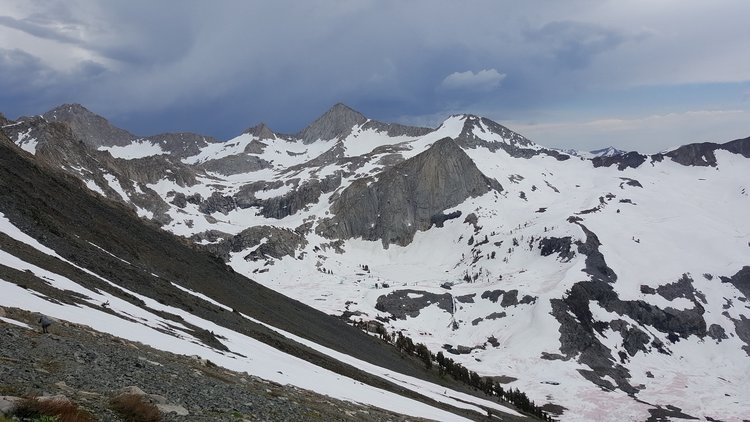Spring Lake and Cylamen Lake. From the right: Needham Peak, Sawtooth Peak, North Sawtooth Peak, and Empire Peak.