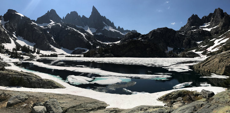 Minaret Lake.jpg