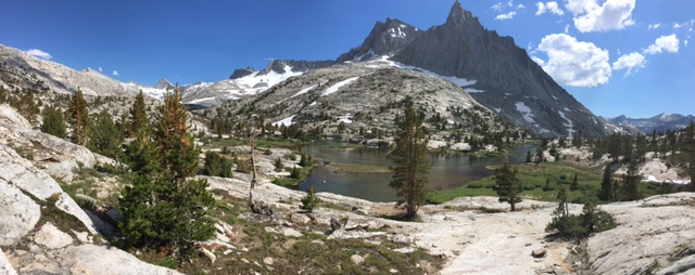 Rounding the corner at the lowest Seven Gables Lake.