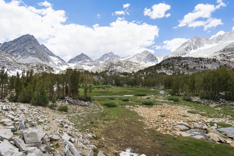 All 5 peaks visible plus the peaceful meadows near Chickenfoot Lake