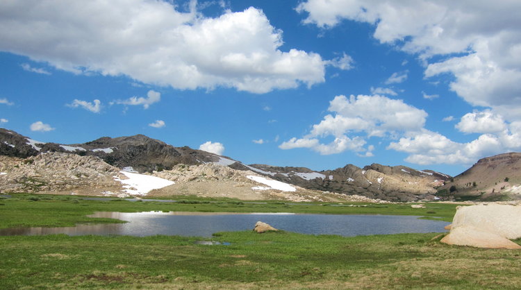 Emigrant Meadow Lake