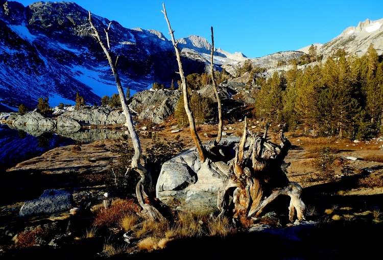 20 lakes basin12 075.JPG