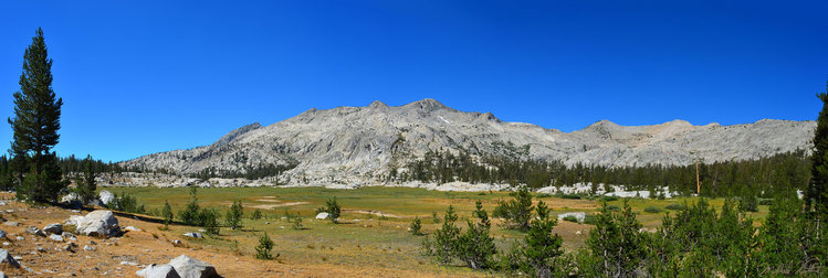 Granite Basin definitely had a classic granitic Sierra feel and look to it.