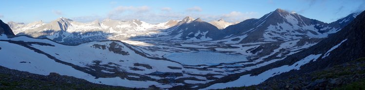 Upper basin was cold in the morning in the shadow of Split Mountain