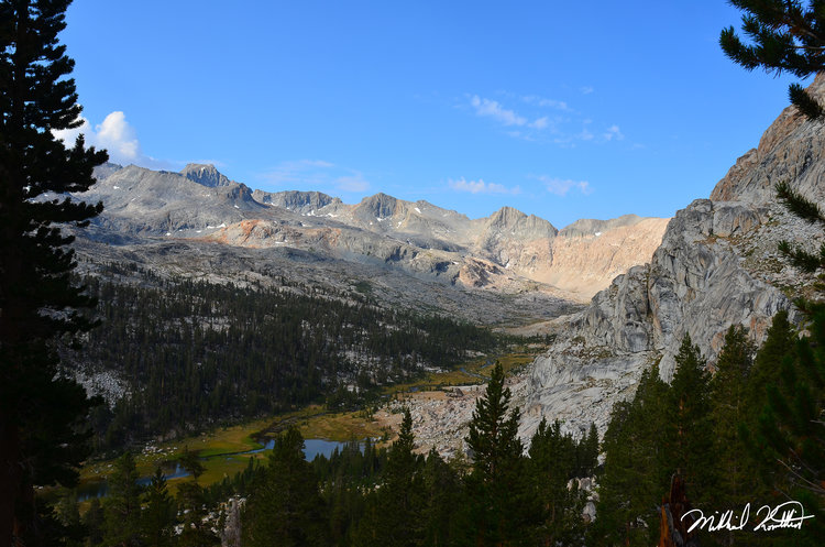 Ah... The Kern-Kaweah River Valley. Such a beautiful and remote and creepy place. I don't know why but it gives me the creeps every time and I've been through it several times now.