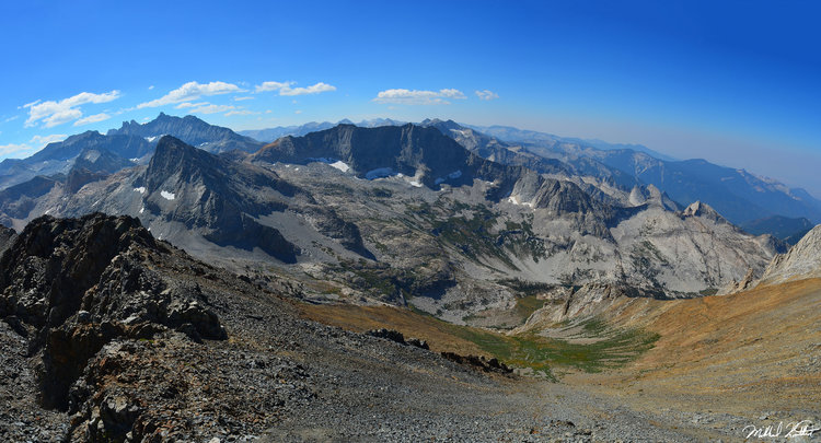 I warped the camera angle on this a bit so that you can see how wide the view was. The curvature is just an exaggeration of the actual curvature of our Earth. One of the finest summit views greets you at the top of Copper Mine Peak. The Kaweah's preside over everything with the Great Western Divide looming in the background.