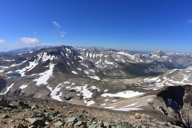 Cardinal Mtn. had an impressive view in basically every direction but looking South and West was unreal. Arrow Peak and Bench Lake stand out along with the canyon of the Muro Blanco. But look at all those peaks and ridges to the south! So many to explore and climb!
