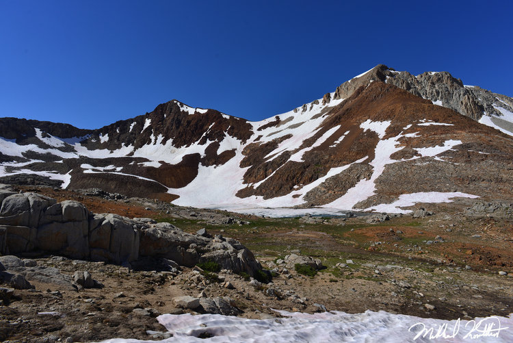 Such beautiful red rock on the way to Pinchot Pass.