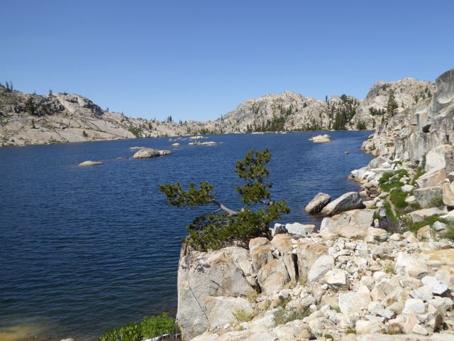 Emigrant lake.jpg