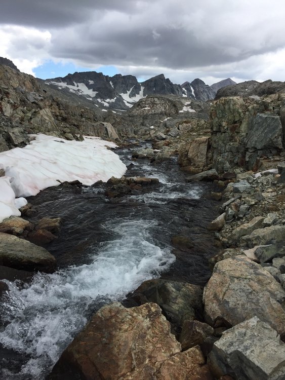 Following the Lyell Fork down from the top of the drainage