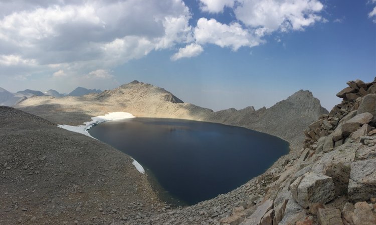 Tulainyo Lake from near top of Russell-Carillon Col