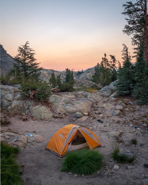 backpacking-minaret-lake--3.jpg
