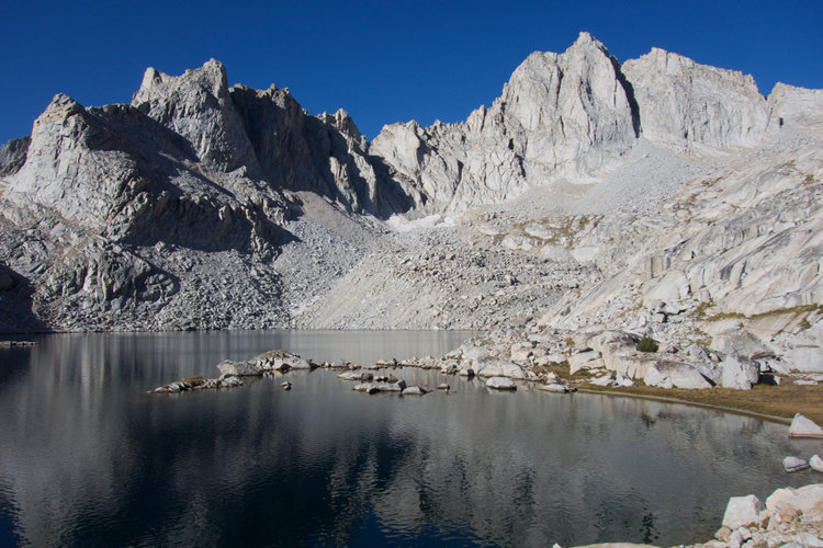 Lake 11,469' in the morning light