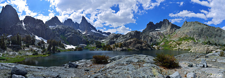 Minaret Lake was epic! The lighting wasn't ideal when we went by but I'm not complaining.