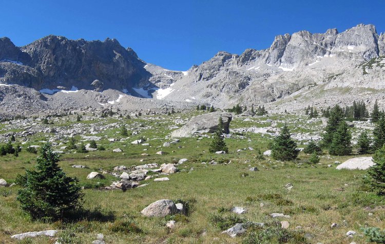 Beautiful side valley on the SF Bull Lake Creek
