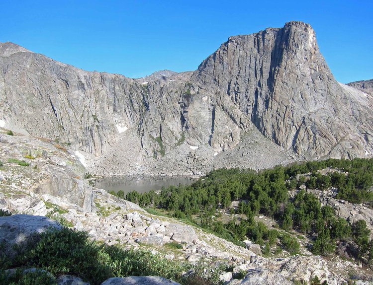 Unnamed lake below Kagavah Lake