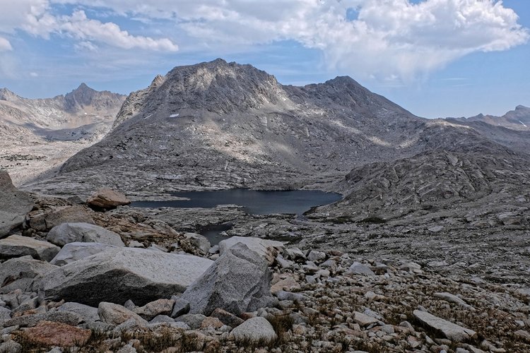 Lake 11,293 from McGee Pass South.