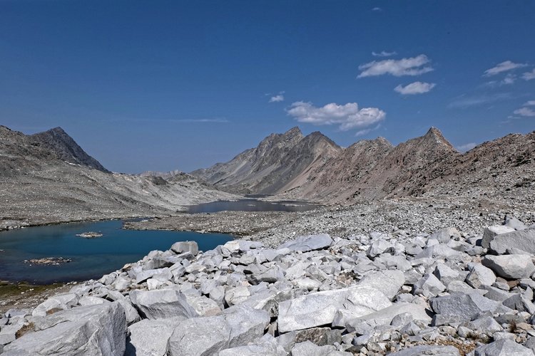 Davis Lake  basin from the pass.